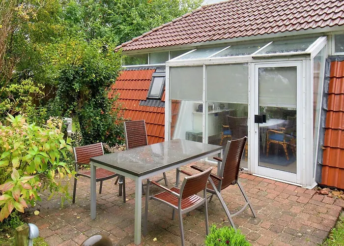 5 Person In Gilleleje-by Traum *